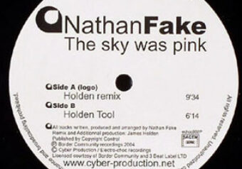 Nathan Fake — The Sky Was Pink (James Holden remix, 2004)