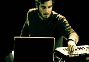 Nicolas Jaar — Live Set @ Sonar Lab, Barcelona (2012)