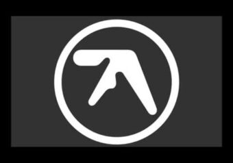 Aphex Twin — 17 Kids Beach (2015)